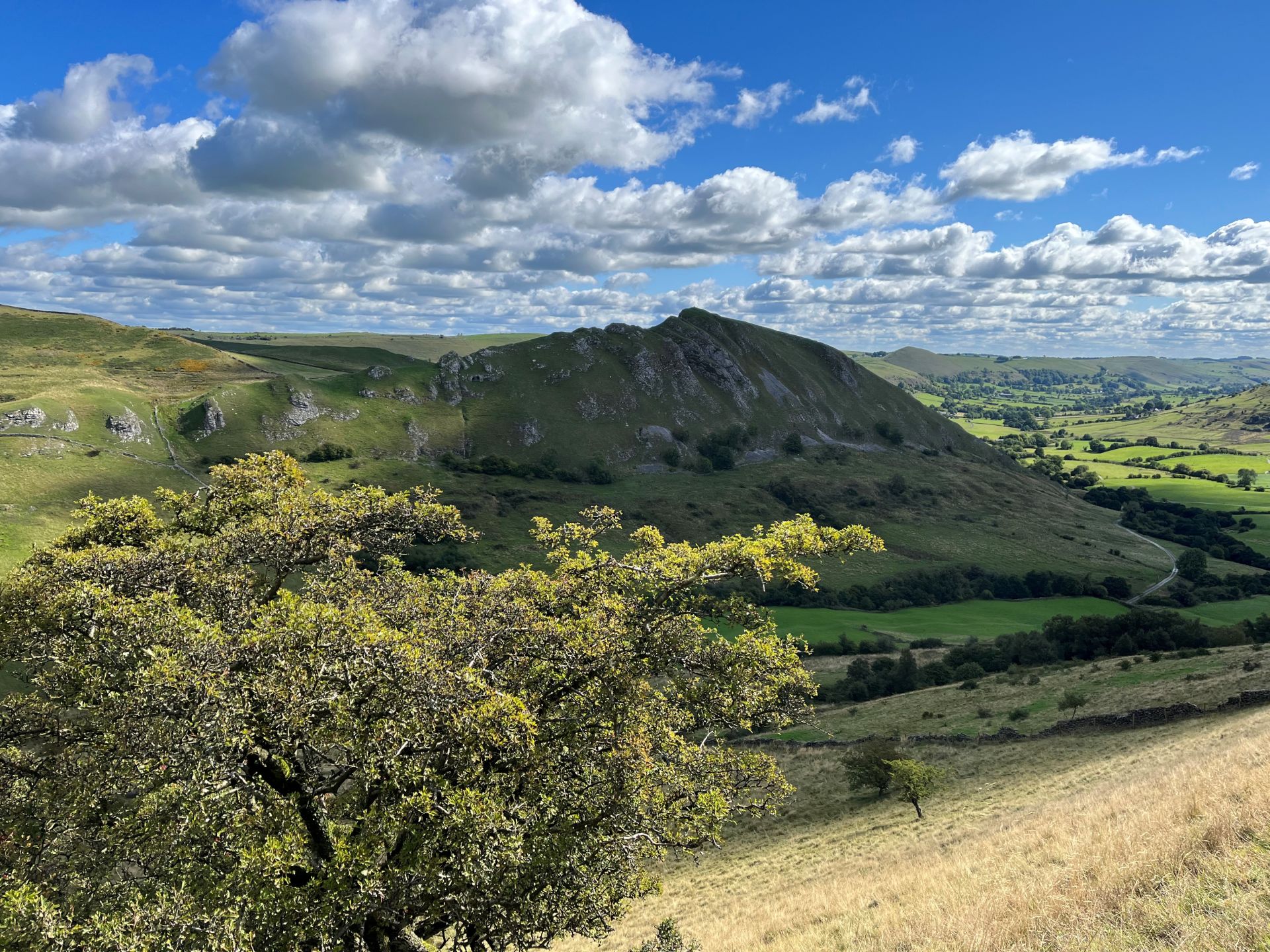 View of hills in Derbyshire countryside
