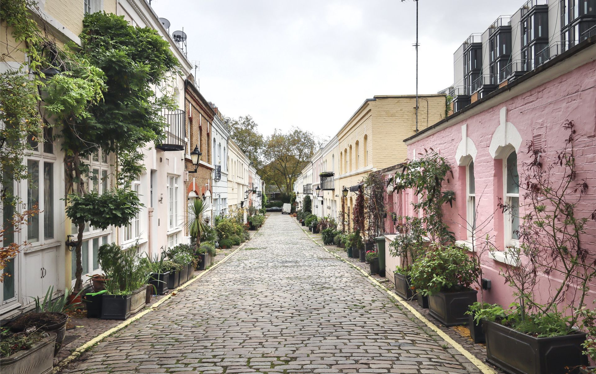 Photo of "London Walk - aroun[d] South Kensington" by Kotomi_