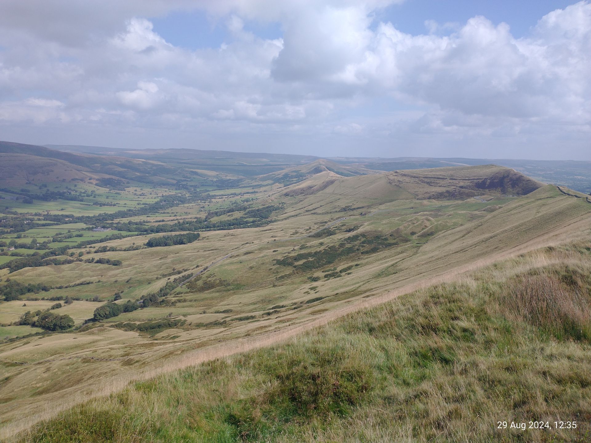 View along Rushup Edge 
