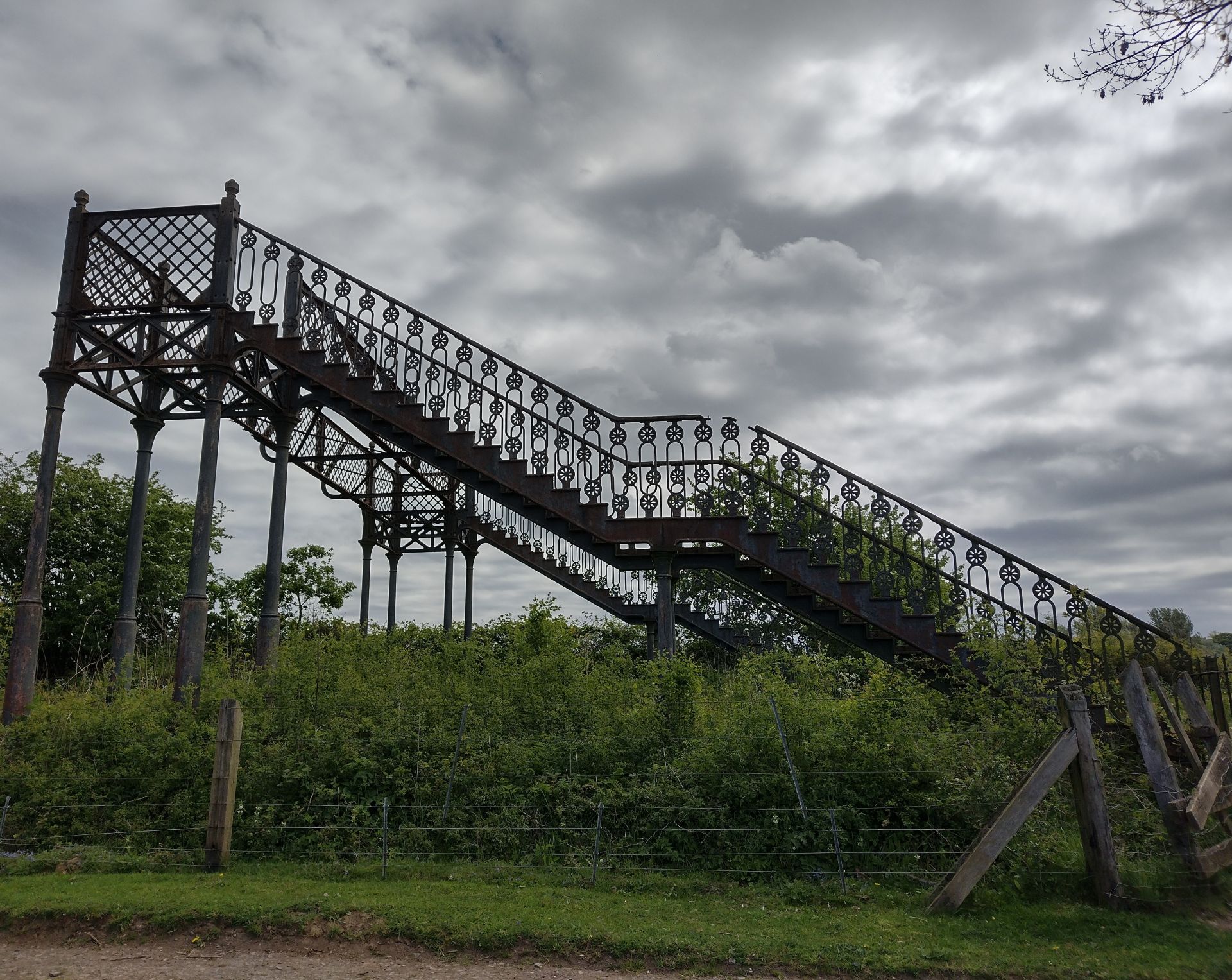 Maidwell Footbridge