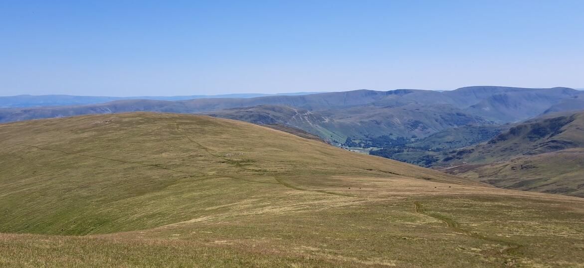 Path from Stybarrow Dodd