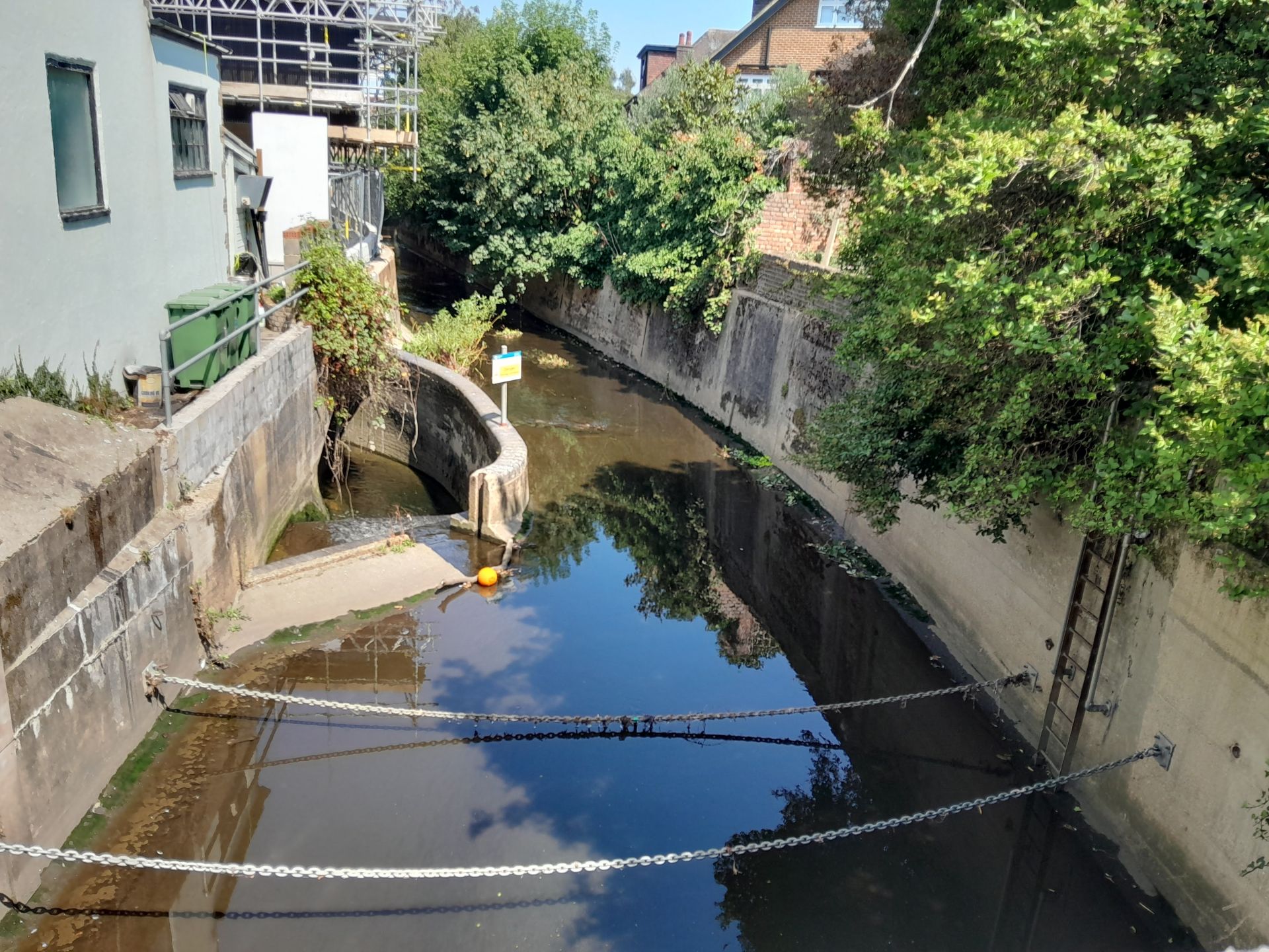 Beverley Brook by pub