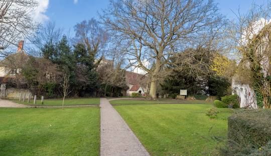 Walking from the Church in Selborne