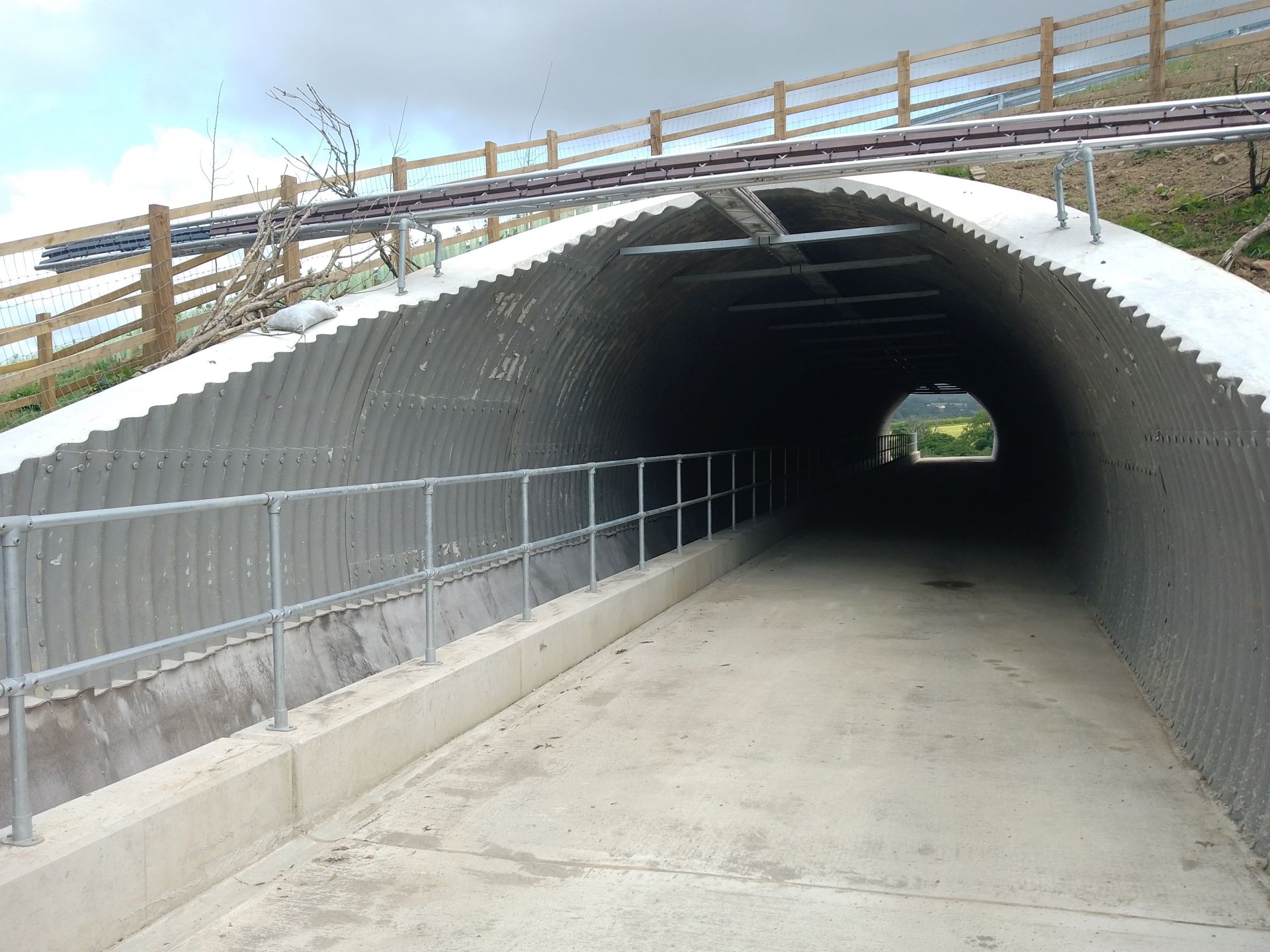 Tunnel