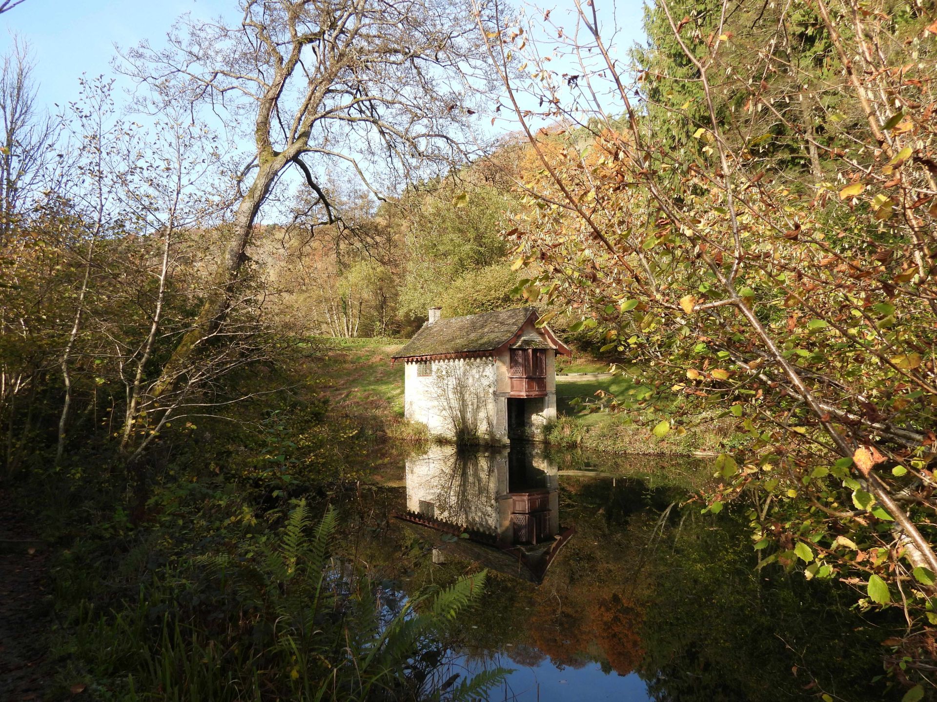 Boathouse in Woodchester Park