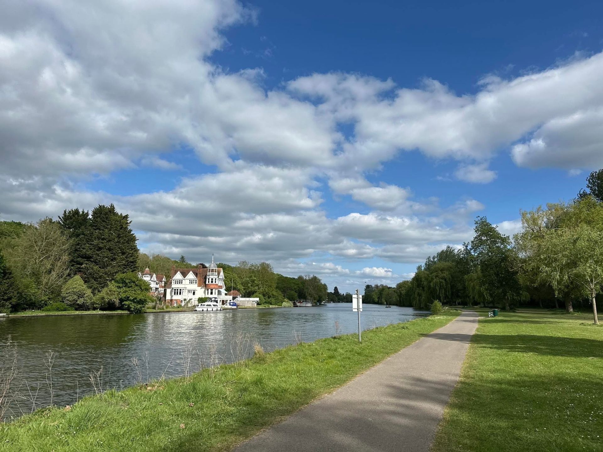 River thames
