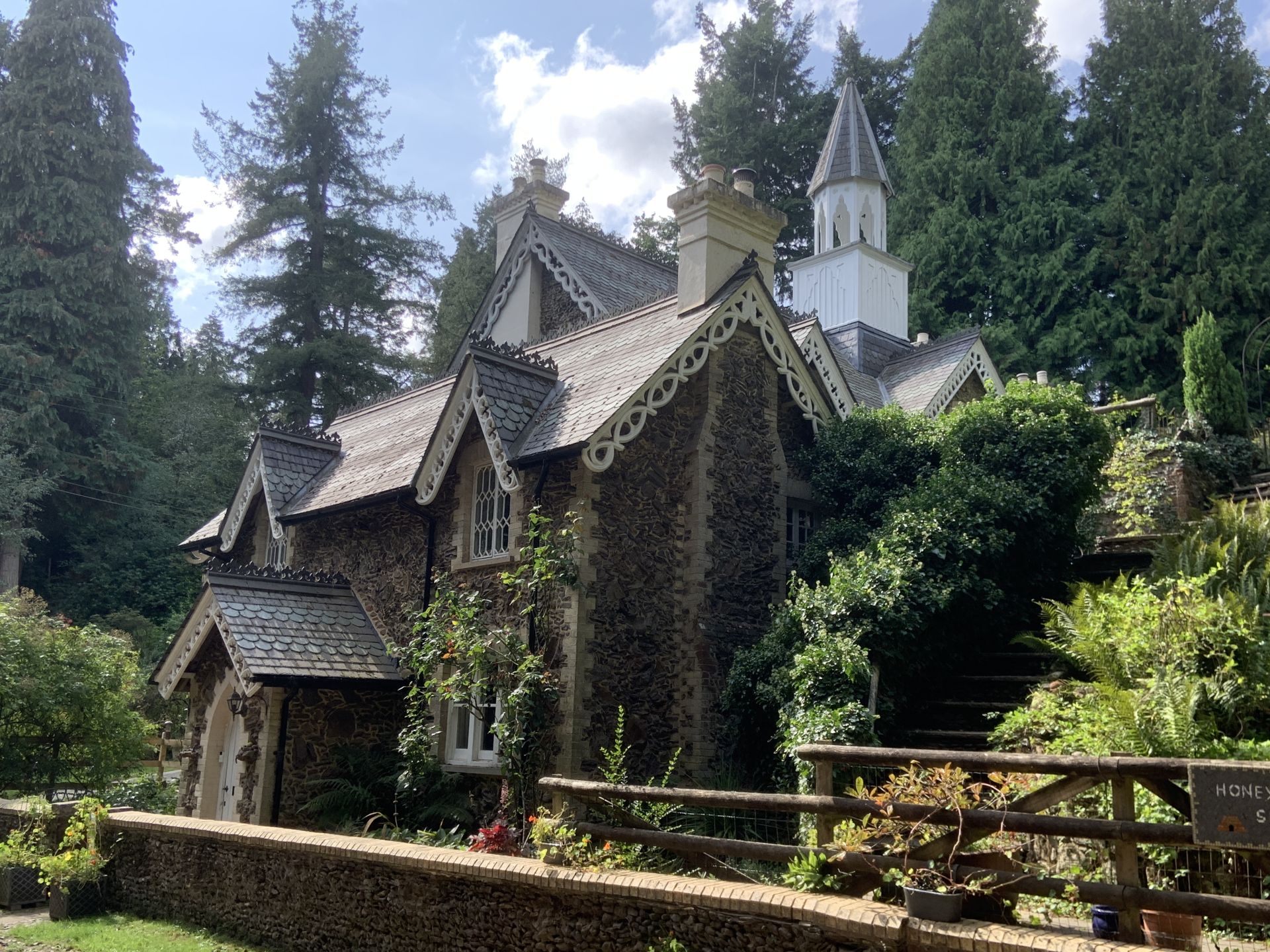 House at Charleshill