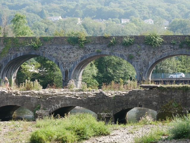 2 bridges