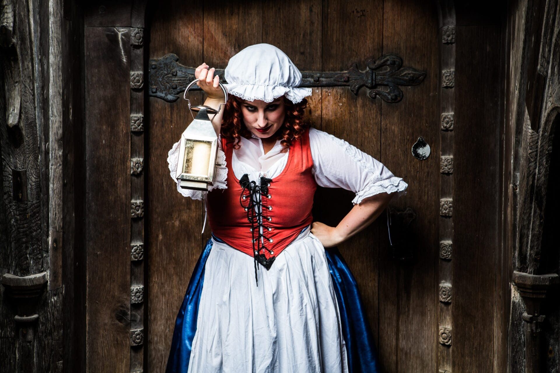 Mad Alice in a doorway