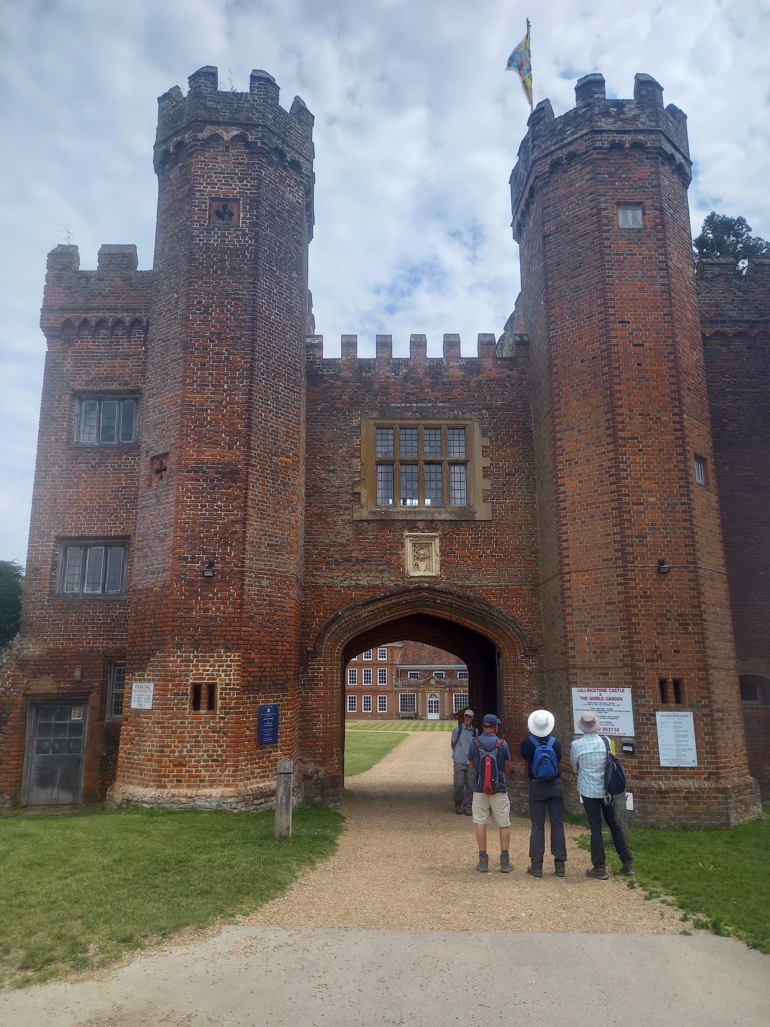 Lullingstone Castle and World Gardens