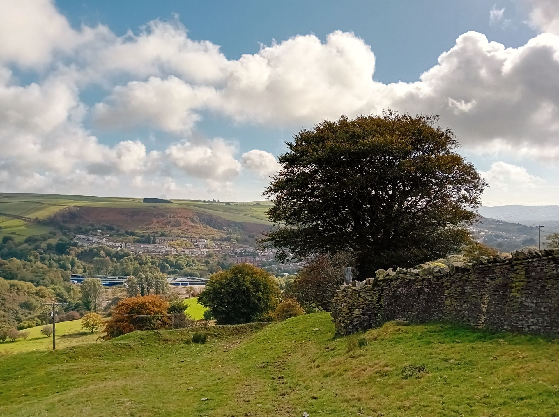 Approaching Senghenydd