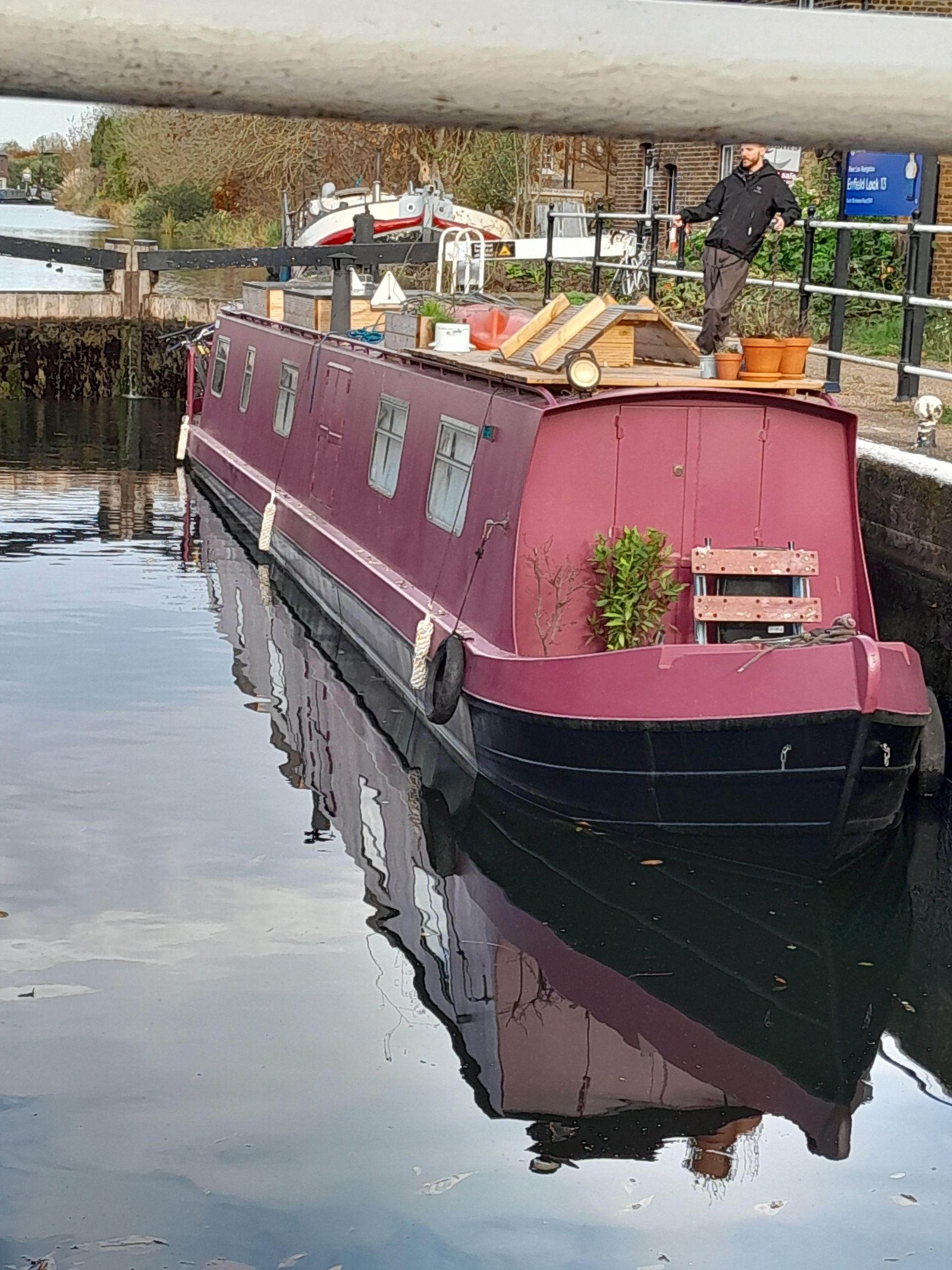 River Lea - Narrow Boat