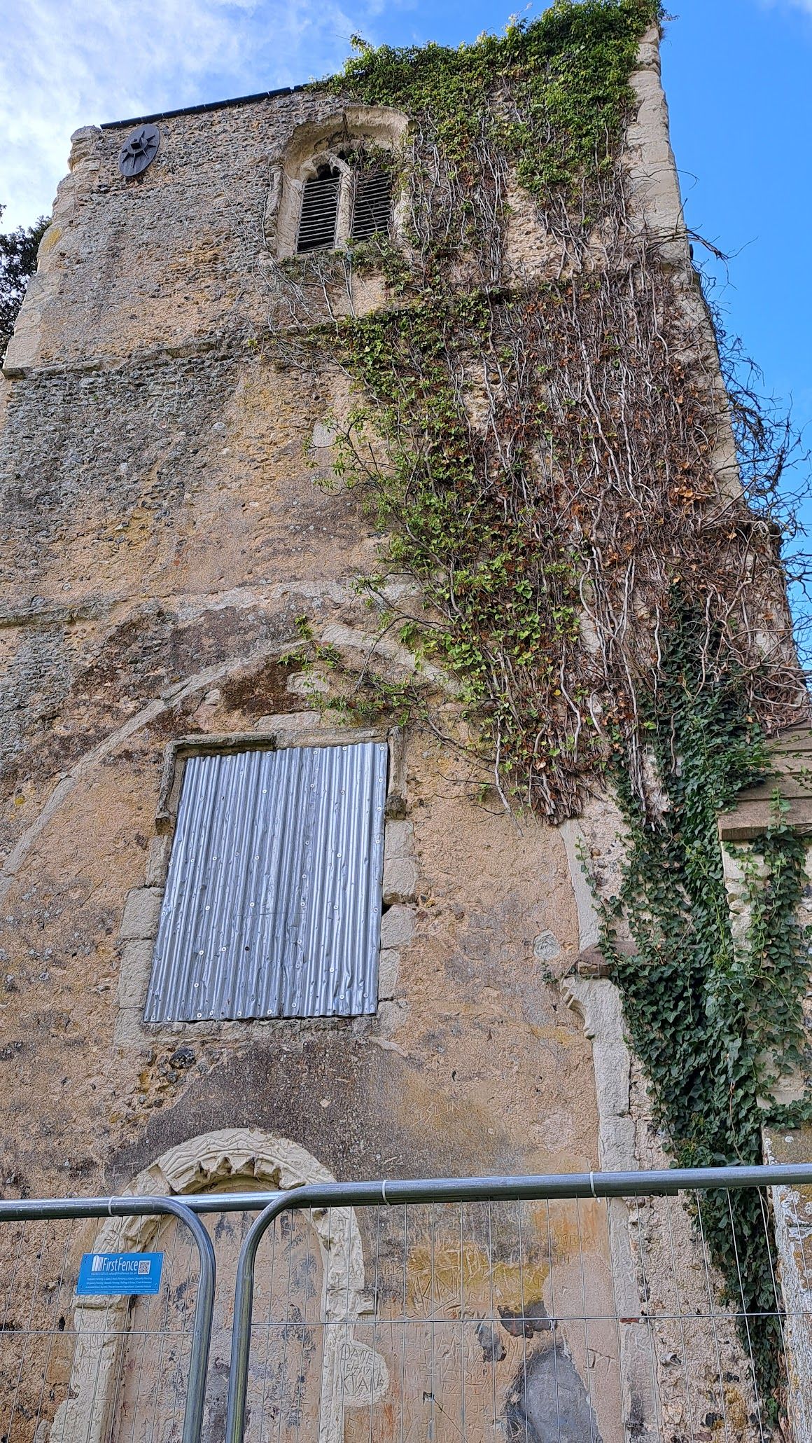 Thundridge Old Church