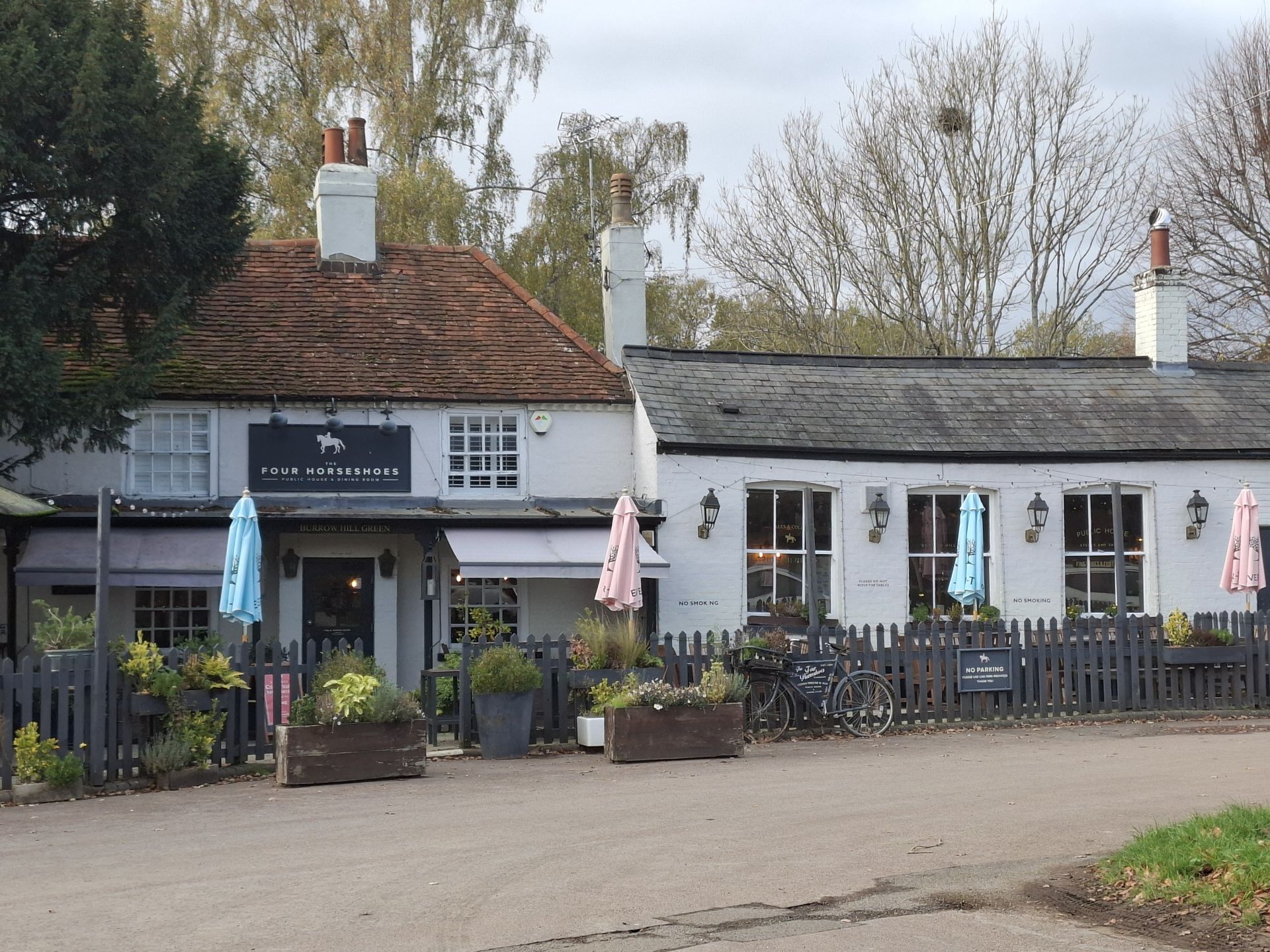 The Four Horseshoes
