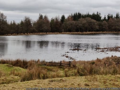 Boyne Water at Brown Clee Hill, copyright Mat Fascione, used under Creative Commons licence v2.0.