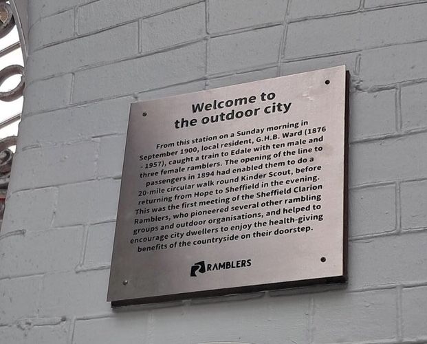 Commemorative plaque Sheffield station