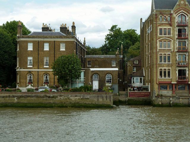 Wapping 