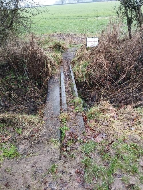 Leader's photograph of unsafe bridge
