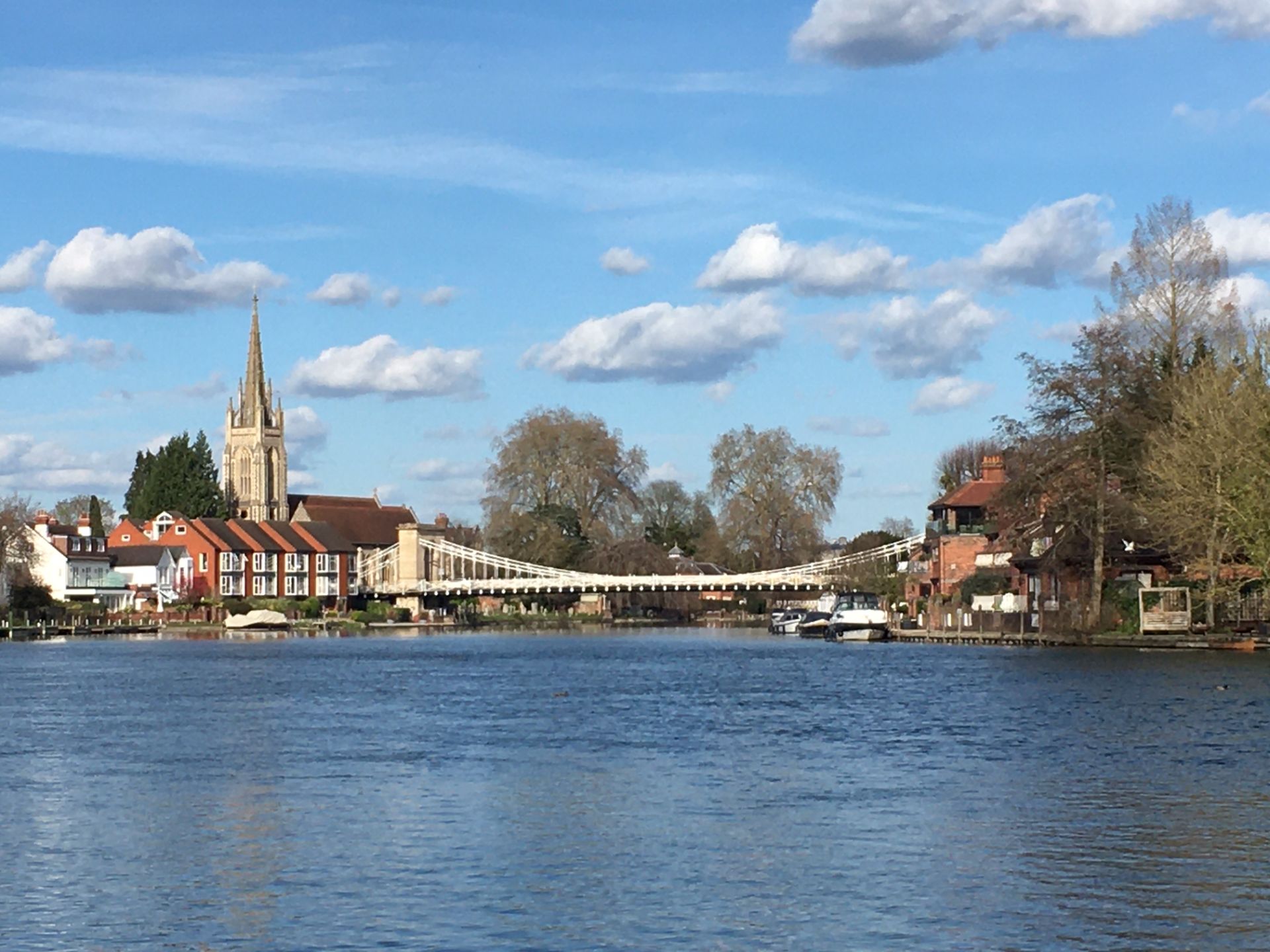 Approaching Marlow and its bridge