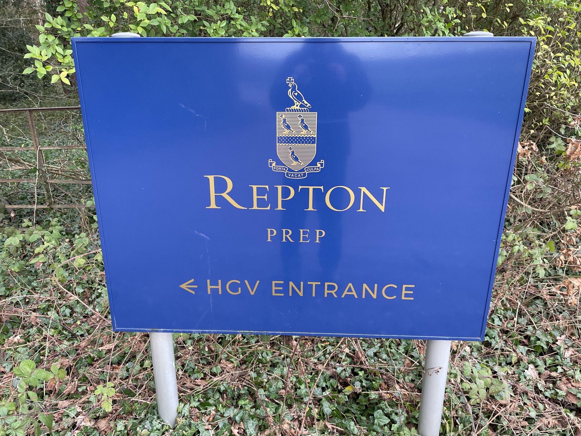 Repton School sign