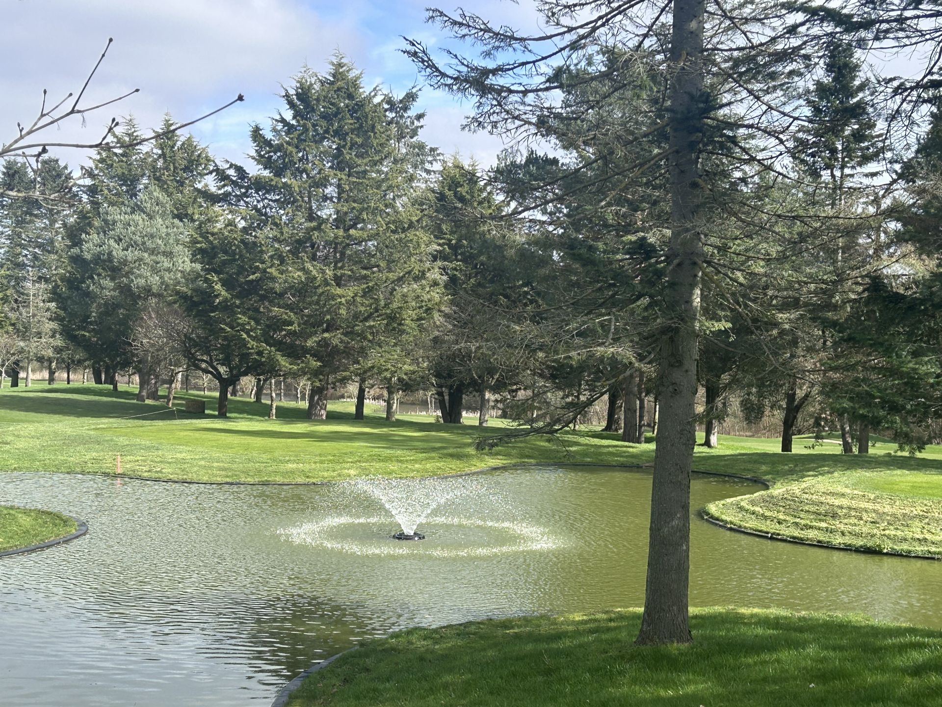 Golf course lake and fountain