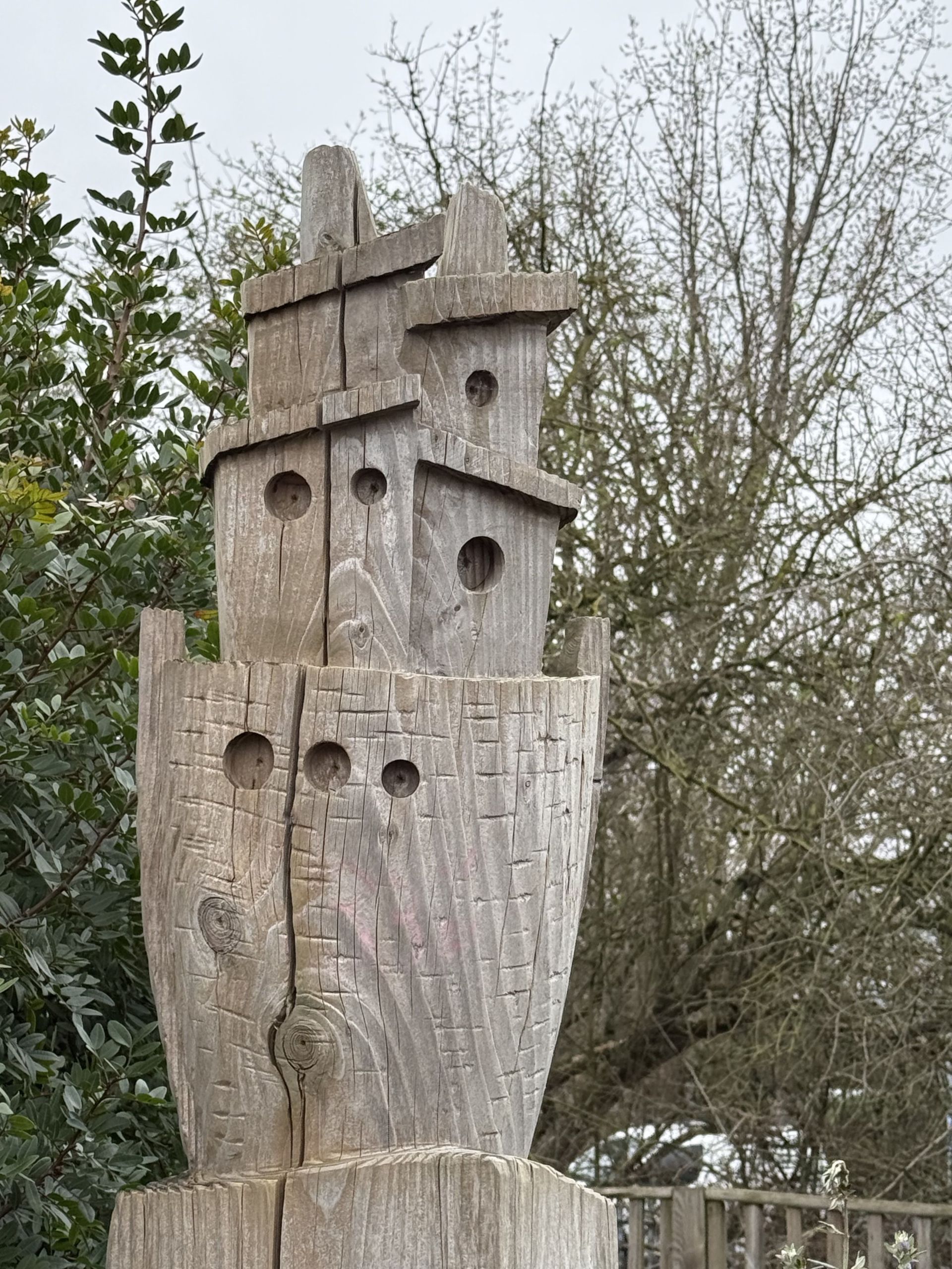 Carving along the Lea