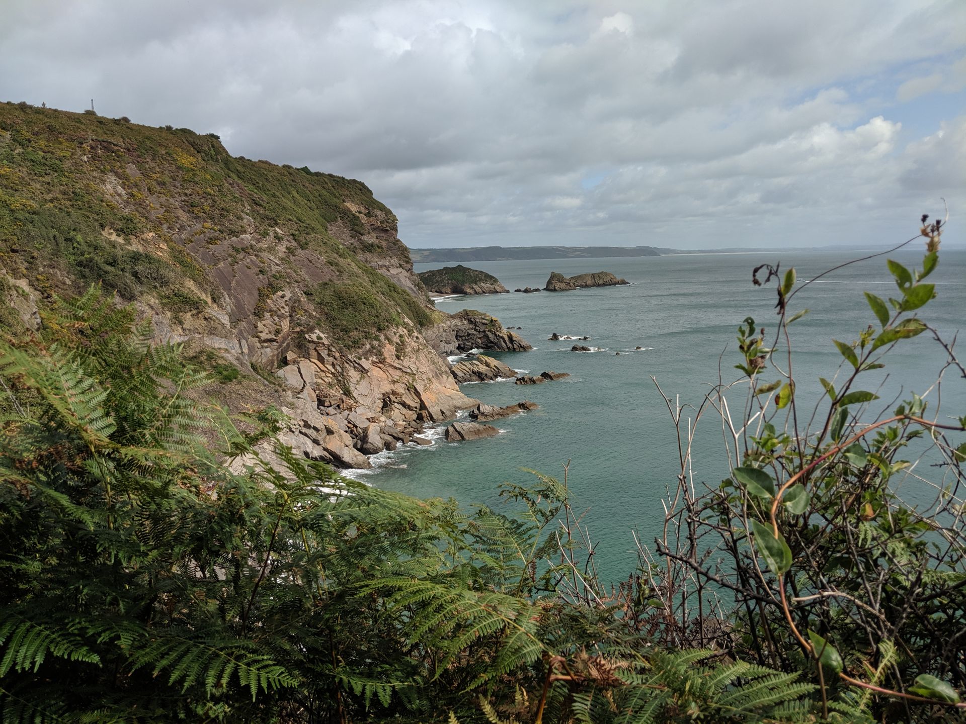 Saundersfoot to Tenby coast