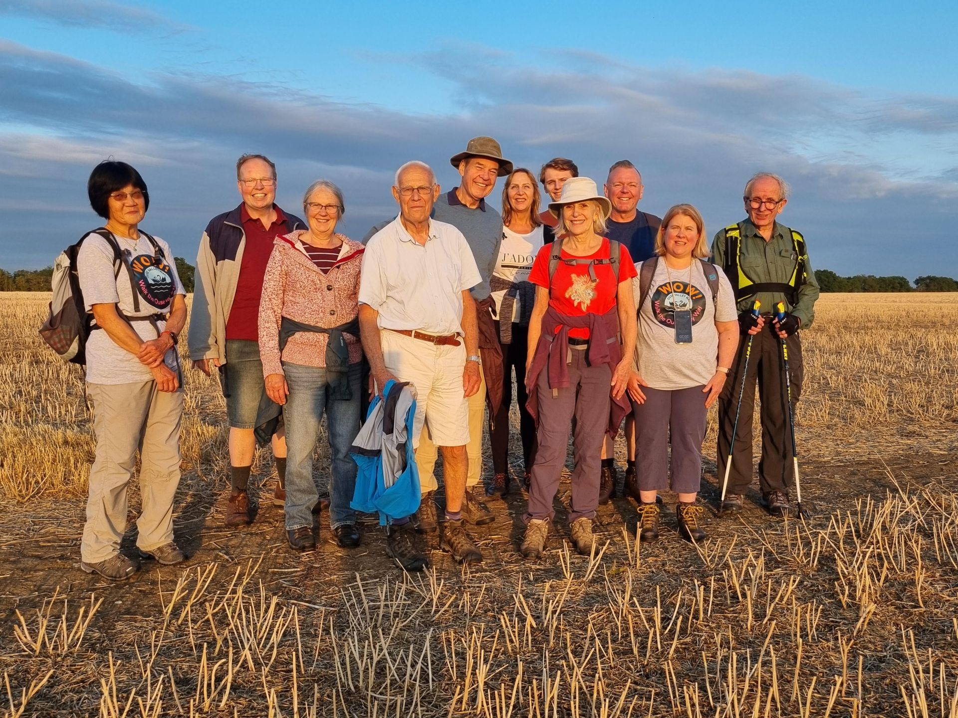 A group of hunts ramblers on the way to Woodhurst