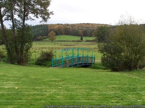 Footbridge near the old schoolhouse, Weeford, copyright Geoff Pick, used under Creative Commons licence v2.0