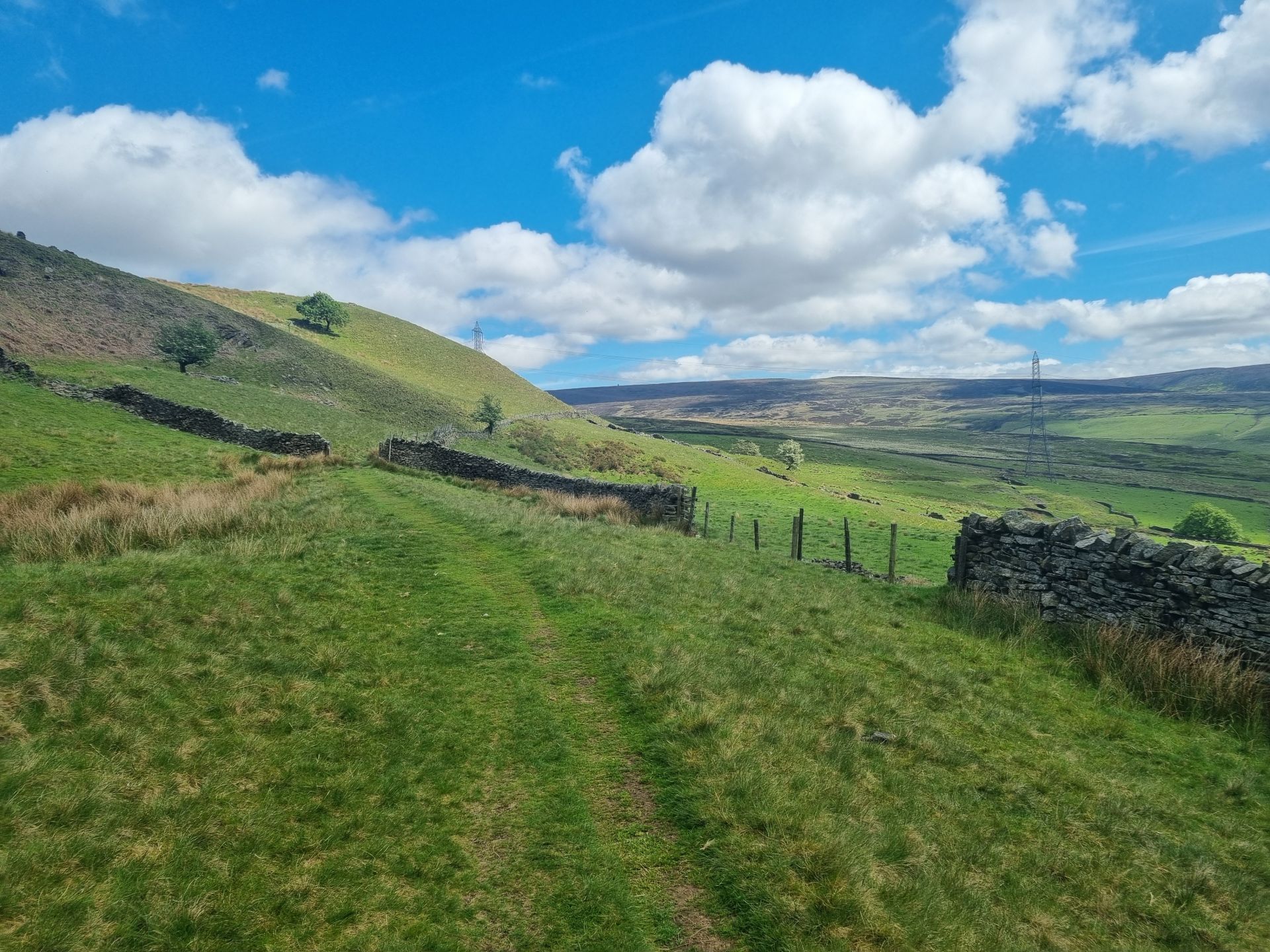 Broadbottom Rocks GM Ringway Stage 8 - Broadbottom to Mossley - Ramblers