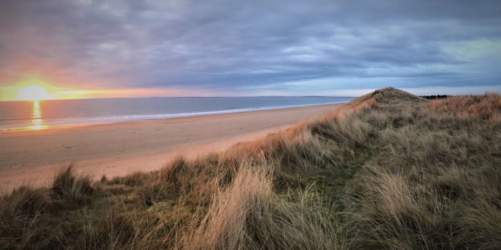 Photo of coul links at sunset