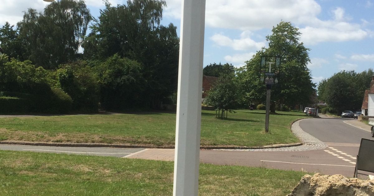 In and out of Offham Village - Ramblers
