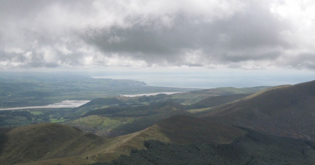 Tarrenhendre from Abergynolwyn - Ramblers