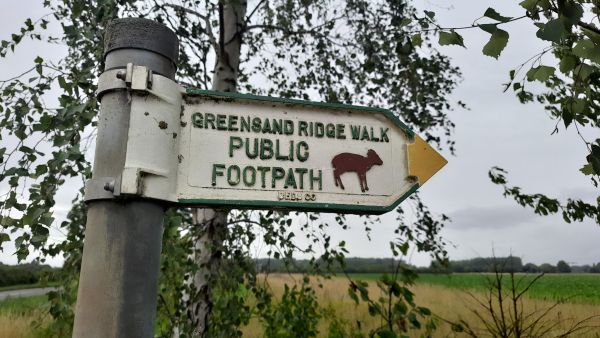 A waymarking sign