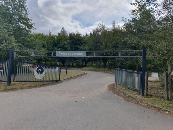 Bagworth Heath Woods car park entrance