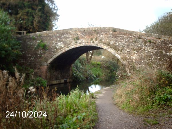 Canal bridge