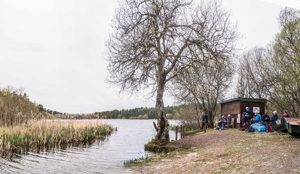 A lunch break beside Kings Myre