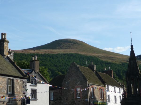 East Lomond from Falkland