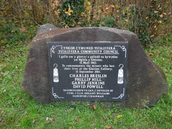 Commemerative plaque