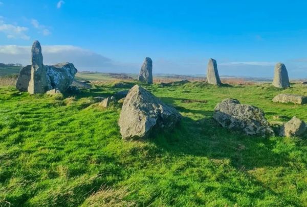 Aikey Brae Stone Circle