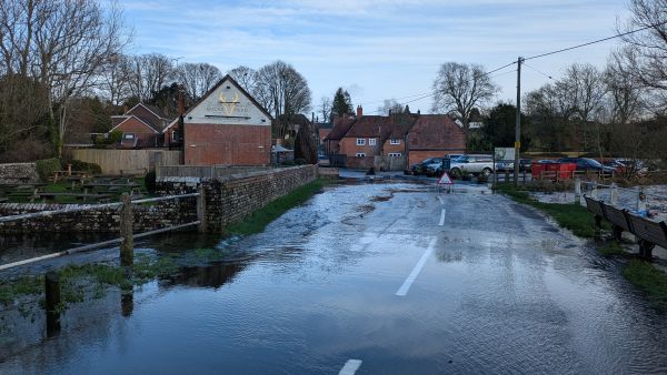 It's wet in Meonstoke
