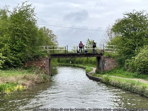 Bridge 55 over the Coventry Canal, copyright Andrew Abbott, used under Creative Commons licence v2.0. 