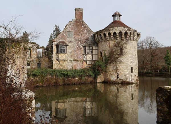 Scotney Castle 