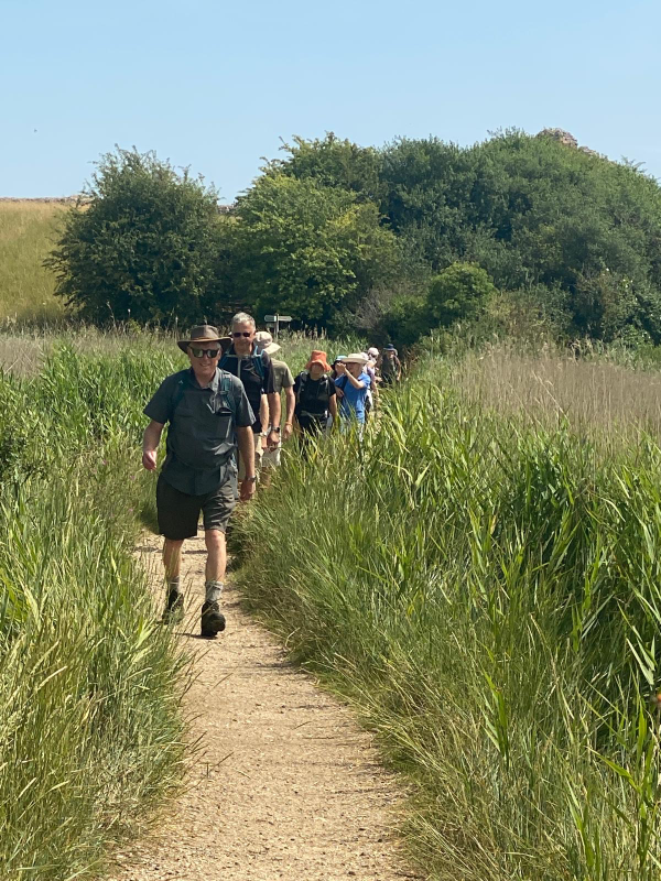 Setting off from Burgh Castle with a spring in our step after Gill’s delicious cake & flapjack